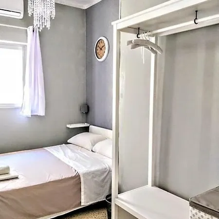 Beach Front Апартаменты Слима