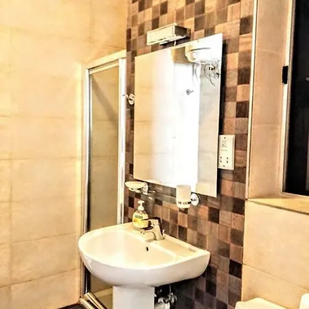 Beach Front Апартаменты *