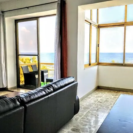 Апартаменты Beach Front