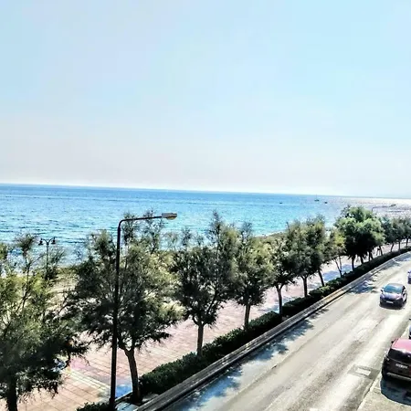 Апартаменты Beach Front